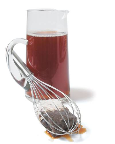 Why You Should Whisk Iced Tea
