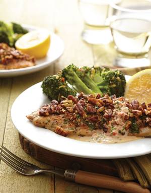 Pecan-Crusted Red Snapper with Rémoulade