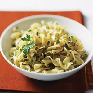 Buttered Parsley Noodles