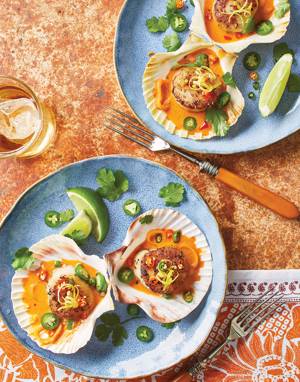 Red Curry Scallops with Lemon Grass