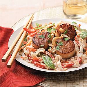 Thai Cashew Noodles with Spicy Scallops