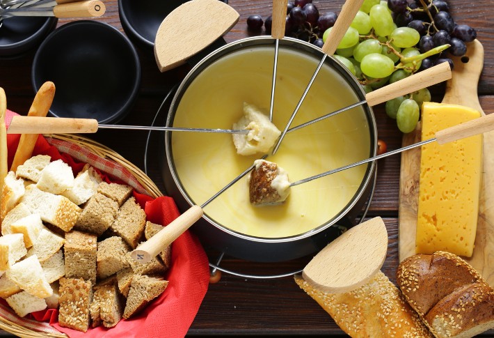 How to Plan a Fondue Bridal Shower Party