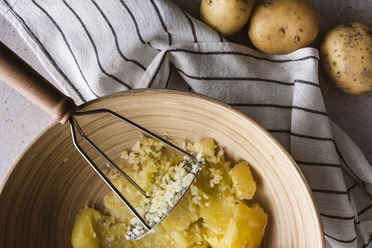 Best Potato Mashing Tools - Potato Masher and Ricer Reviews