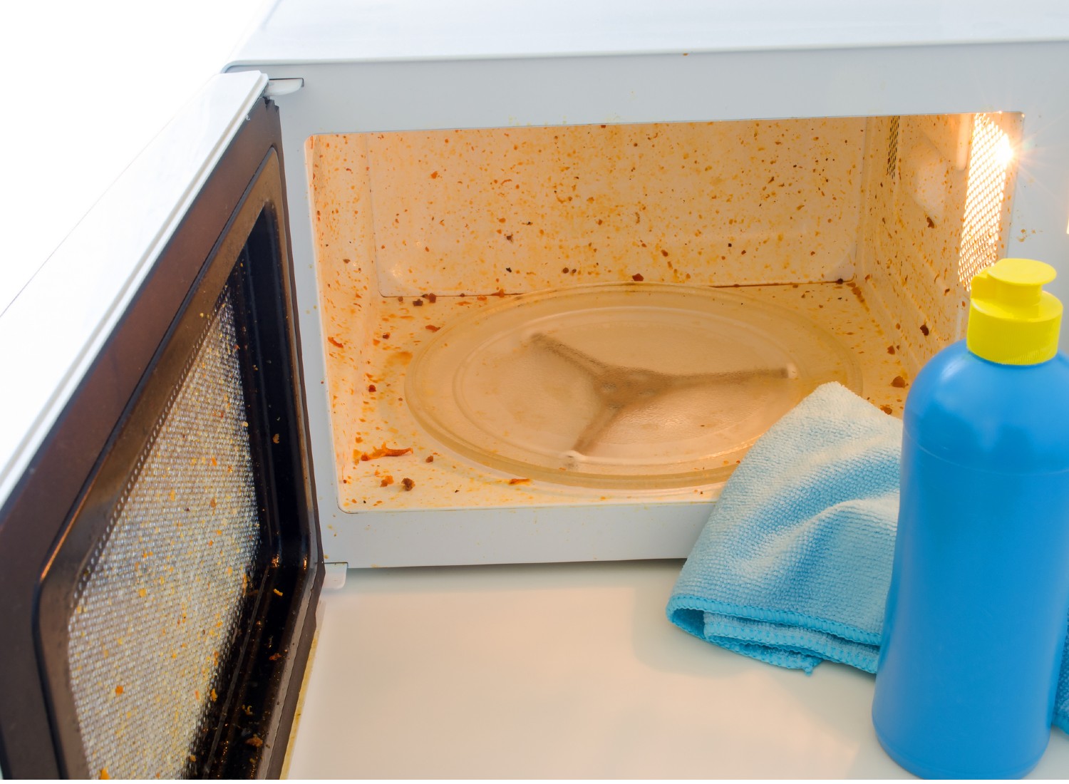 How to Clean a Microwave Oven - Consumer Reports