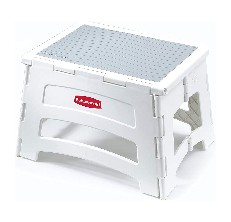 Rubbermaid One-Step Kitchen Step Stool