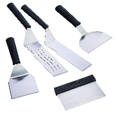 The Cuisinart Stainless Steel Griddle Spatula Set sold on Amazon
